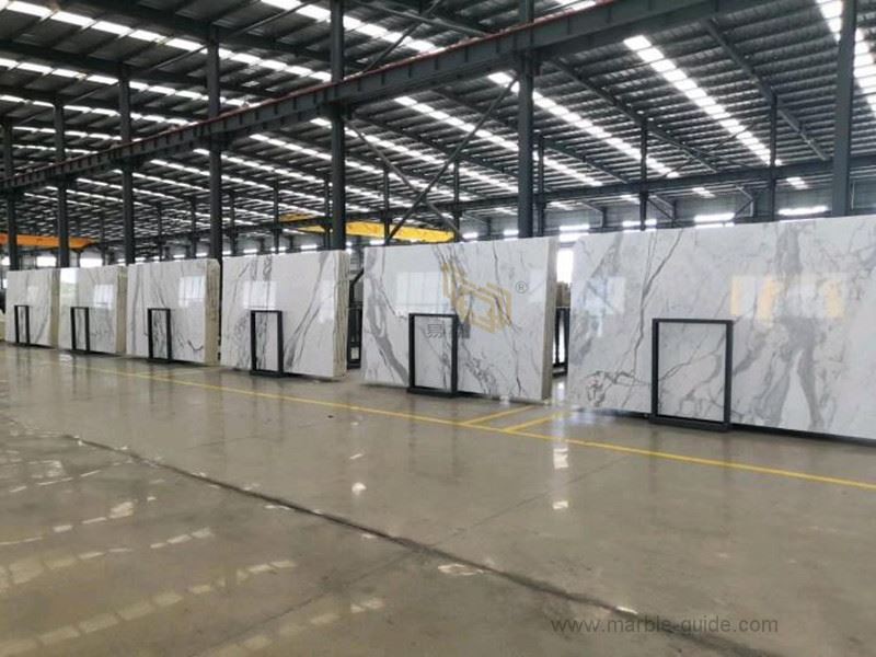 Calacatta marble slab 03